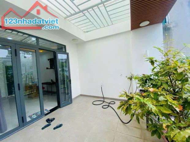 MT TÚ XƯƠNG - NGAY XA LỘ HÀ NỘI - 3 TẦNG - 112m2 - 12.5 TỈ - 4