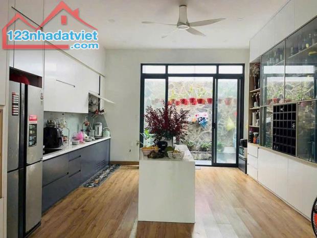 MT ĐƯỜNG SỐ PHƯỚC LONG B - 112m2 - 4 TẦNG - 13.5 TỈ - 1