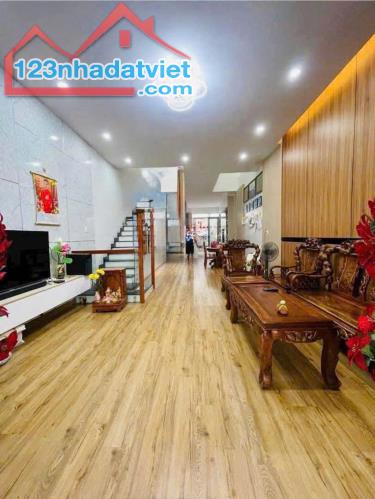 MT ĐƯỜNG SỐ PHƯỚC LONG B - 112m2 - 4 TẦNG - 13.5 TỈ - 4