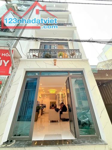 Sổ Đỏ Chính Chủ Cần Bán Căn Nhà Linh Đàm