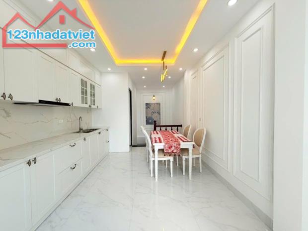 Sổ Đỏ Chính Chủ Cần Bán Căn Nhà Linh Đàm - 4