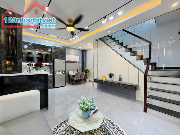 🔊🔊Thân mời ACE đón em siêu phẩm dưới 4 tỷ, ngang 5m - hẻm 1 trục - Đường Số 8 - P.11 - 3