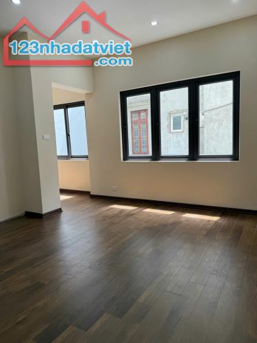 SIÊU PHẨM THỤY KHUÊ TÂY HỒ - NHÀ ĐẸP DÂN XÂY - OTO CÁCH 30M - MẶT TIỀN CỰC KHỦNG - 3