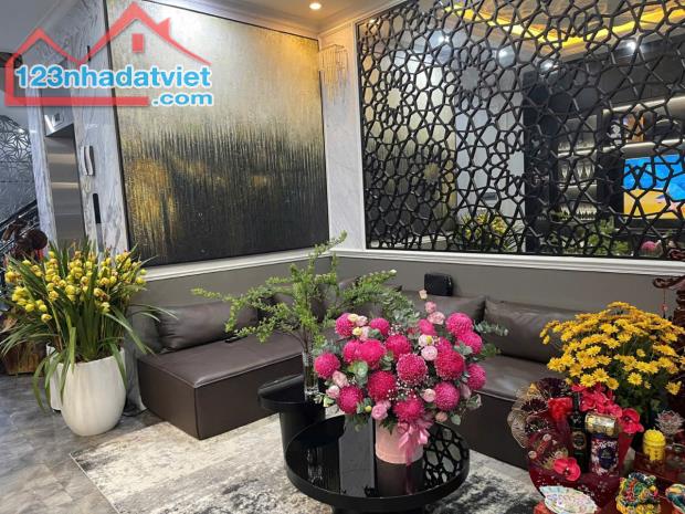 BÁN NHÀ BÁN ĐẢO LINH ĐÀM- HOÀNG MAI, 57 M2, 6 TẦNG, THANG MÁY, MT 4,1M, GIÁ 16 TỶ.