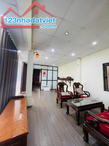 SIÊU PHẨM PHỐ CỔ NGỌC LÂM – MẶT PHỐ TRUNG TÂM – KINH DOANH ĐỈNH CAO , CƠ HỘI ĐẦU TƯ VÀNG