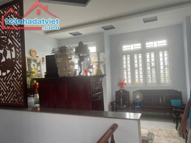 BÁN NHÀ MẶT TIỀN ĐƯỜNG SỐ, BHH, BÌNH TÂN 3 TẦNG 134M2, NHỈNH 8 TỶ - 3