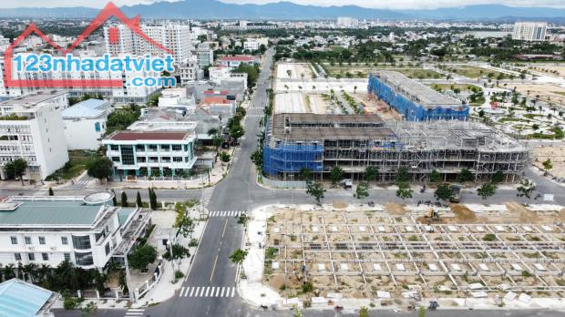 Bình Sơn Ocean Park- Nhà Phố Hạng Sang mặt biển nằm ngay tại trung tâm Thành Phố Biển - 2