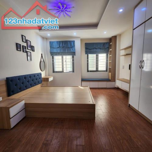 BÁN NHÀ BÁT KHỐI LONG BIÊN HÀ NỘI NHÀ ĐẸP GIÁ TỐT CHỦ CẦN BÁN GẤP - 3