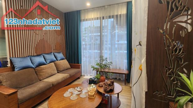 (SIÊU HIẾM) Bán chung cư Vinhomes smart city SA3 100m 3PN tặng nội thất hơn 6 tỷ tầng đẹp