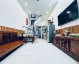 Siêu hiếm - Nhỉnh 5 tỷ- 6 tầng lõi Đống Đa- giáp Ba Đình- nhà đẹp- thoáng trước sau