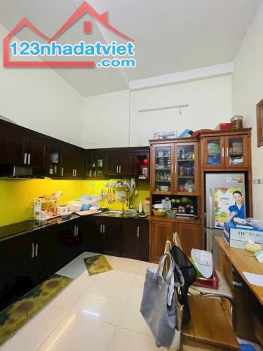 Bán nhà MT KDC Nam Long, Giáp Quận 6, 72m2, 2 tầng. Nhỉnh 6 tỉ - 2