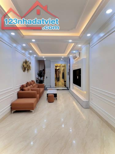 Bán nhà Lô Góc Ngõ Ôtô, K.Doanh-Phố Hoàng Quốc Việt 51/55mx5Tầng/MT 5.2m 21 Tỷ - 1
