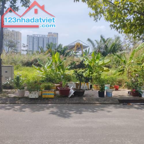 Cần bán đất nền giá tốt Mẫu giáo trung ương 3, Phú Hữu, Quận 9 có diện tích từ 150m2 - 1