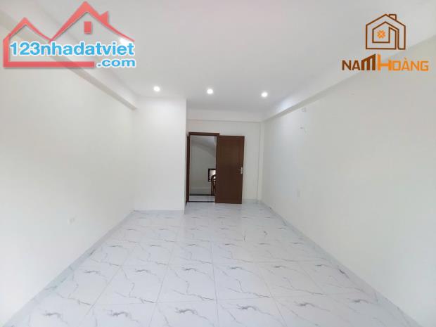 Bán nhà 32m2x4 tầng/ 50m ra mặt phố Phú Lương, ngõ nông ngay trung tâm phường. - 2