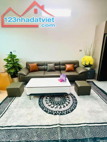 Cho thuê nhà, nhà mới xây dựng xong từ tháng 1/2025 - 1