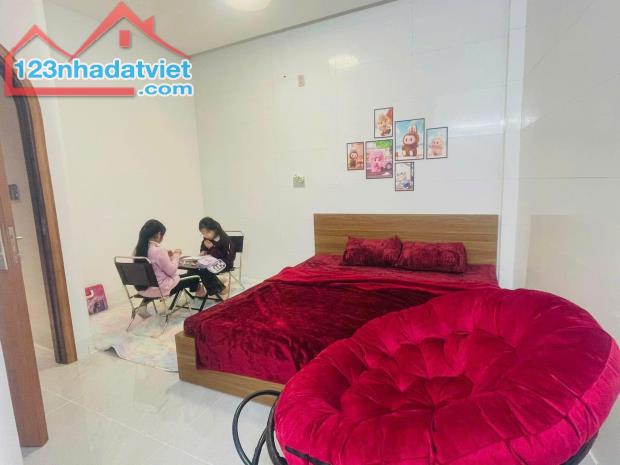 Cho thuê nhà, nhà mới xây dựng xong từ tháng 1/2025 - 2