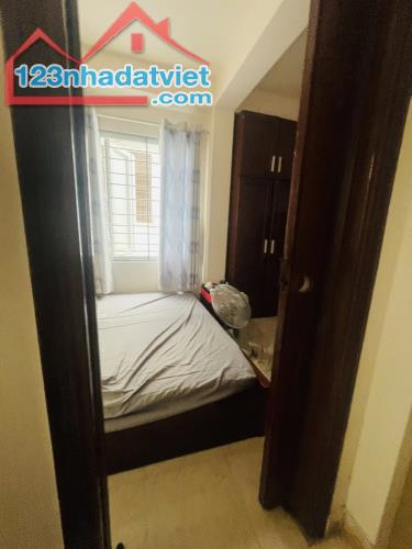 ♣ Nhà Góc Kiệt thẳng 30m ra MT Nguyễn Du, 30m2, 3 tầng, cứng cáp, 3PN, 2.65 tỷ - 2