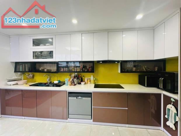 BÁN NHÀ MẶT PHỐ 18 TỶ 35m 4 TẦNG MT 4m VỈA HÈ Ô TÔ TRÁNH KINH DOANH LẠC LONG QUÂN TÂY HỒ - 3