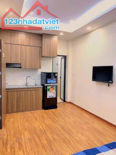 🏡 BÁN NHA 57M2 - CÓ 13 PHÒNG CHO THUÊ - THU 40TR/TH - Ô TÔ ĐỖ CỔNG- 8.9 TỶ - 2