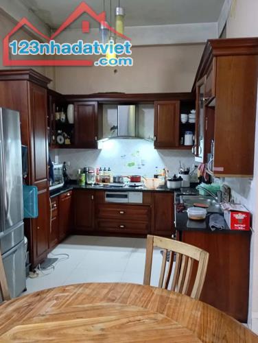 💥💥💥NHÀ ĐẸP👉 Hoàng Quốc Việt (10t)