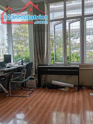 💥💥💥NHÀ ĐẸP👉 Hoàng Quốc Việt (10t) - 2