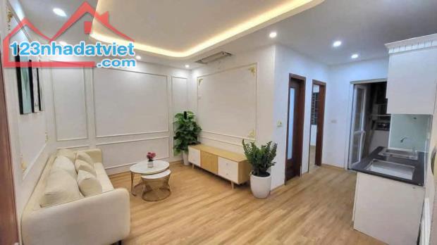Căn hộ chung cư Kim Văn Kim Lũ phường Đại Kim, quận Hoàng Mai, 54m2, 2 ngủ, giá 2.7x Tỷ
