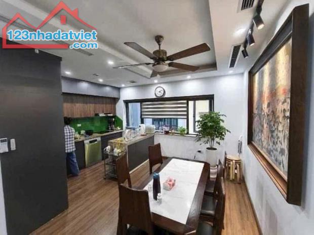 Siêu Phẩm Nhà Lô Góc Lạc Long Quân, Tây Hồ – Vị Trí Đỉnh Cao Kinh Doanh, An Cư! - 2