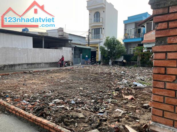 Bán nhanh đất 4.1*14m . Thị trấn Hóc Môn. Gần Ql22 và song song - 1