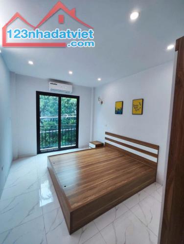 BÁC HẢO GỬI BÁN GẤP NHÀ PHỐ MIÊU NHA – NAM TỪ LIÊM, 50M2 5 TẦNG NHỈNH 7 TỶ, Ô TÔ ĐỖ CỬA – - 2