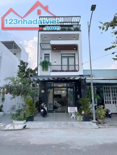 Rẻ nhất Trích Sài Tây Hồ. 91m2, nhà đẹp ở ngay, sổ đỏ chính chủ, chỉ 13.45 tỷ đồng. - 2