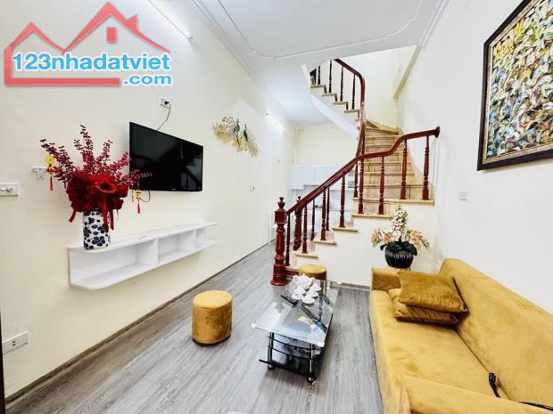 TRUNG TÂM HÀ ĐÔNG - 15M RA MẶT PHỐ HÀ TRÌ - NGÕ THÔNG - KHU VỰC PHÁT TRIỂN
DTSD 44m2 x