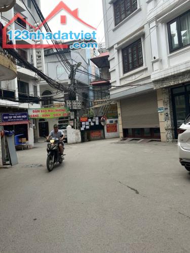 MẶT NGÕ LẠC LONG QUÂN - 20M RA PHỐ - NGÕ ÔTÔ TRÁNH - GIÁ 12 TỶ