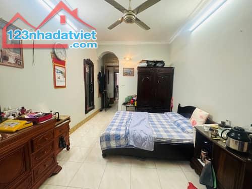 Chủ Nhà Tự Xây Cực Tâm Huyết, Phố Lê Thanh Nghị, Lô Góc 45m2 Chỉ Hơn 11 Tỷ - 3
