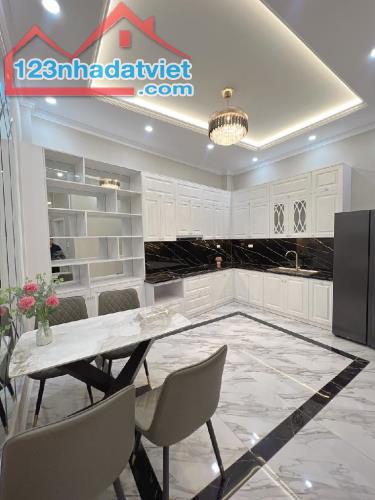 Nhà mới đẹp Nguyễn Đức Cảnh, thang máy nhập khẩu, ngõ ô tô 6 tầng 60m2 giá 13.5 tỷ - 2