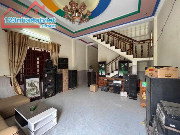 Nhanh tay sở hữu căn nhà kèm kho rộng rãi ,mặt đường nhựa 2 xe tránh nhau thoải mái - 4