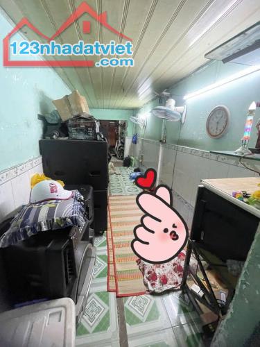 Chú 6 Cần Bán Gấp Nhà 53m2 Đường Đồng Tâm, Trung Chánh, Hóc Môn giá 680 Triệu. - 2