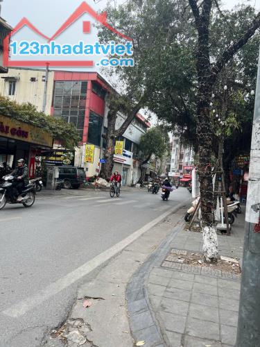 ĐẤT VÀNG LÊ THANH NGHỊ TT HAI BÀ, 139m2  mặt tiền 6,2M  VỈA HÈ 5M  Ô TÔ TRÁNH 220 triệu/m