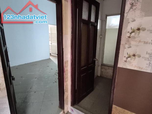 Nhỉnh 12 tỷ, 50m2, 5 tầng, lõi phố cổ, 2 thoáng, Phố Thợ Nhuộm, Hoàn Kiếm, Ký gửi Nhà - HÀ - 3