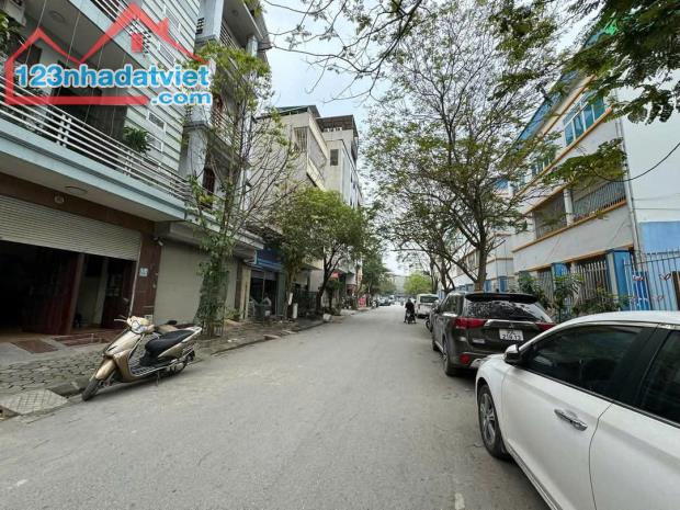 Nhà MẶT PHỐ KIM ĐỒNG  nguyên bản. KINH DOANH 56m 5T - Chỉ 17.51 Tỷ - 1