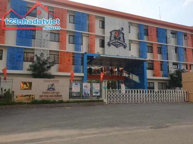 KHÓ TÌM. 15M RA PHỐ, HÀNG XÓM VINHOMES RIVERSIDE, Ô TÔ VÀO SỔ A4. BÁN ĐẤT LONG BIÊN HÀ NỘI - 4