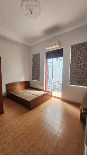 Cần bán gấp nhà Khương Đình 65m² – 6PN – Ngõ rộng Gần ô tô – Giá 9.8 tỷ - 2