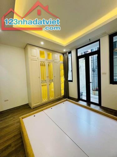 Bán Nhà Quận Thanh Xuân 58m2, 5 Tầng, Full Nội Thất, Xe Ba Gác Đỗ Cửa Giá Chỉ 7.9 Tỷ - 2