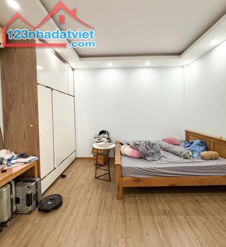 GIẢM SỐC 20 TỶ🆘 NGANG 10.5M. Bán nhà mặt tiền Quốc Hương, Thảo Điền, Thủ Đức, Quận 2