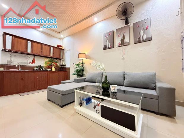 .Nhà 2 tầng Tôn Đức Thắng - Lê Chân # 1,55 tỷ - 1