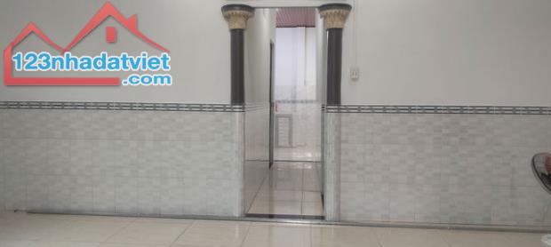 Bán nhà MT đường Tô Ngọc Vân, giá siêu hời , nhà mới đẹp, dt 90m vuông