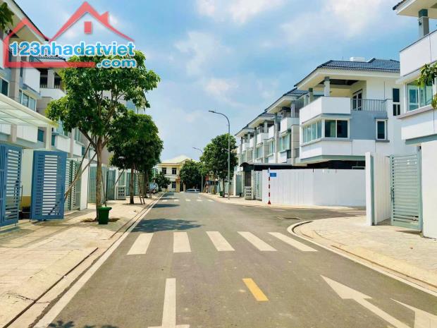 Bán nhà phố vườn 110m2 Khu Văn Hoa Villas (P. Thống nhất ) - 4