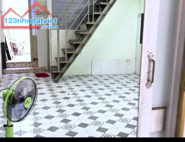 Bán nhà 2 Mặt tiền trước + sau Phạm Văn Chiêu - Gần Lê Đức Thọ, 3.9x32m, Cấp 4, 11.5 tỷ. - 1