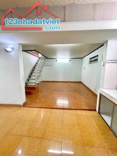 Bán Nhà (Ngang 7,8M x 20M) sát Cư xá Phúc Hải, Uỷ Ban P. Tân Phong, đường Hồ Hoà vào 50M - 3