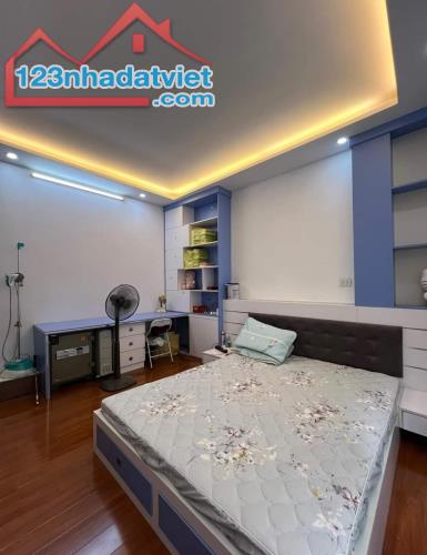 BÁN NHÀ MẶT PHỐ LẠC LONG QUÂN KD 5 TẦNG 27 TỶ 5 - 2