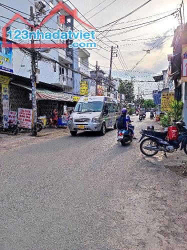 BÁN MẶT TIỀN KINH DOANH ĐÔNG HƯNG THUẬN 9 - QUẬN 12- NGANG 4m4 - 4 TẦNG BTCT- 90M2 - CHỈ